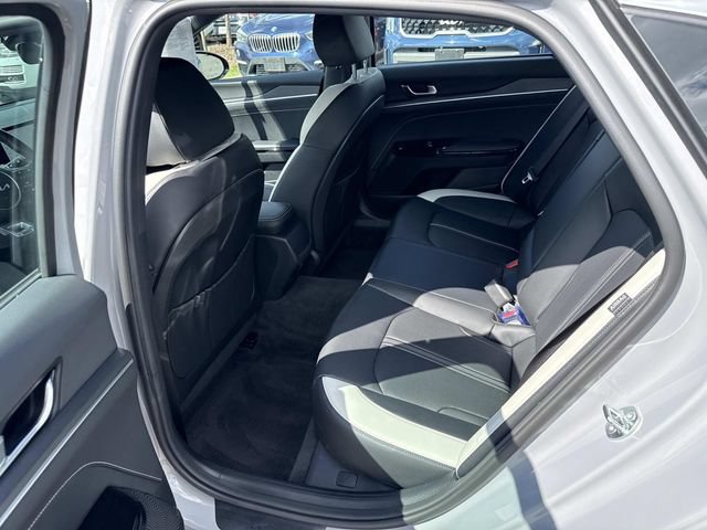 Used 2025 Kia K5 GT-Line AWD/4WD image 16