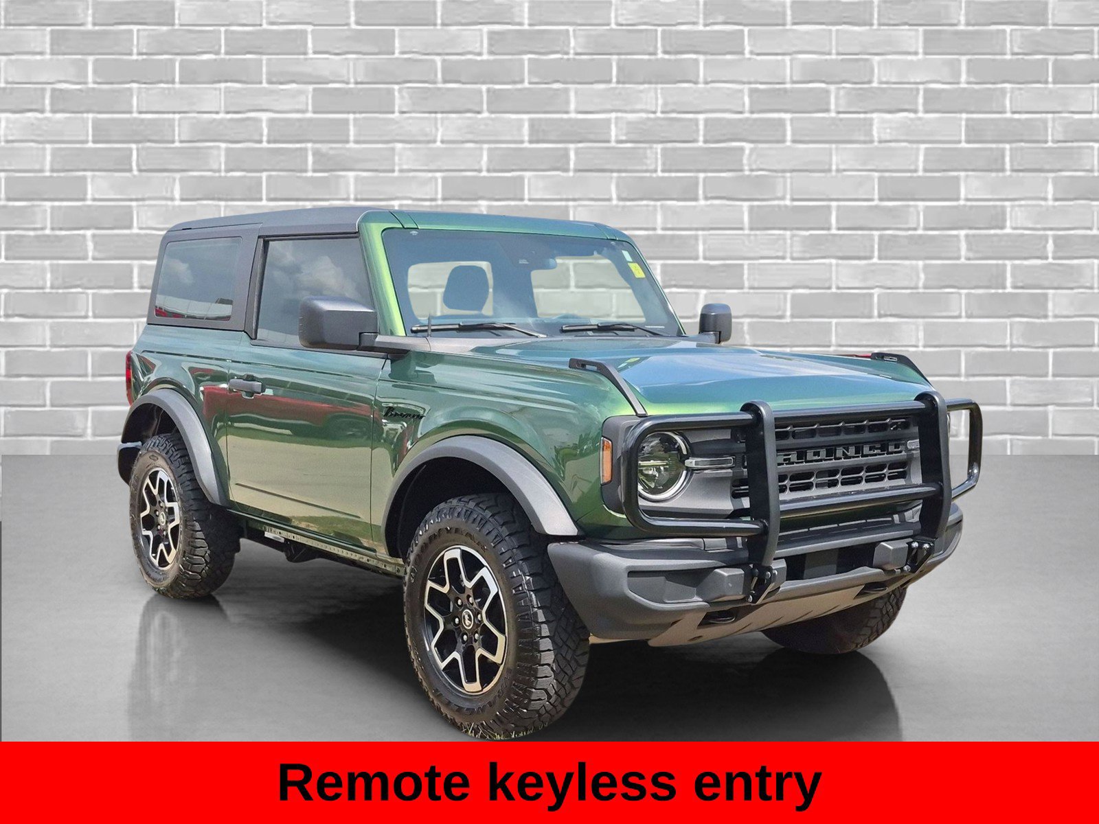 Used 2022 Ford Bronco 2-Door AWD/4WD image 5