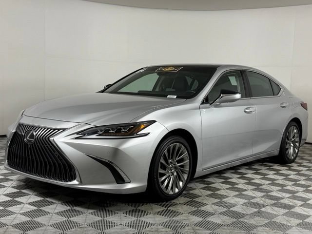 Used 2021 Lexus ES 350 Ultra Luxury w/ Accessory Package 2 FWD image 2