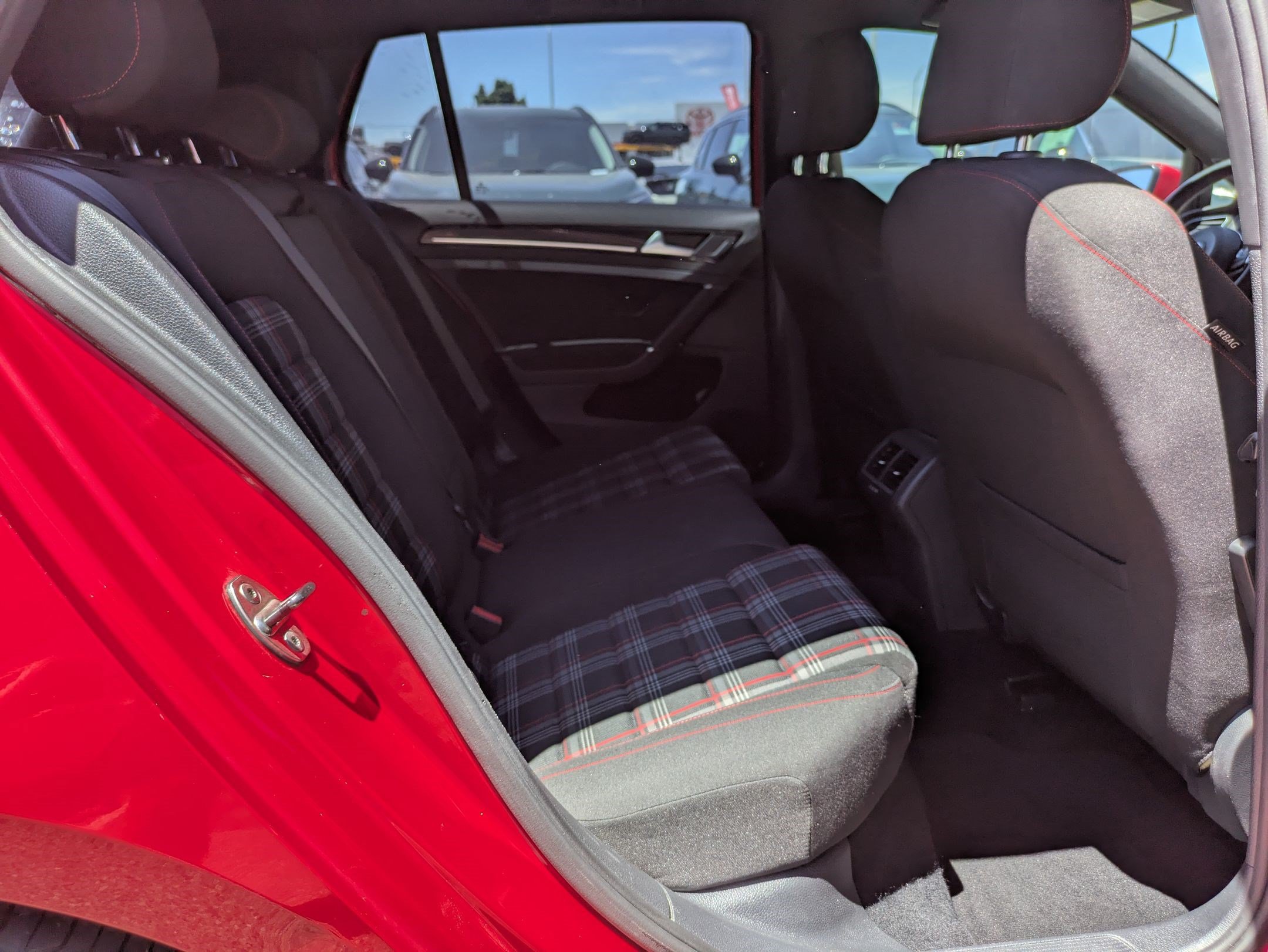 Used 2016 Volkswagen GTI S FWD image 29