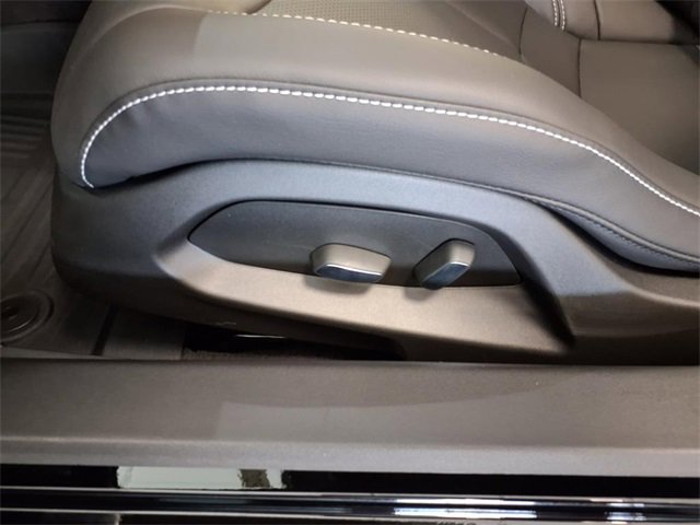 New 2026 Chevrolet Corvette Stingray Coupe w/ Z51 Performance Package image 13