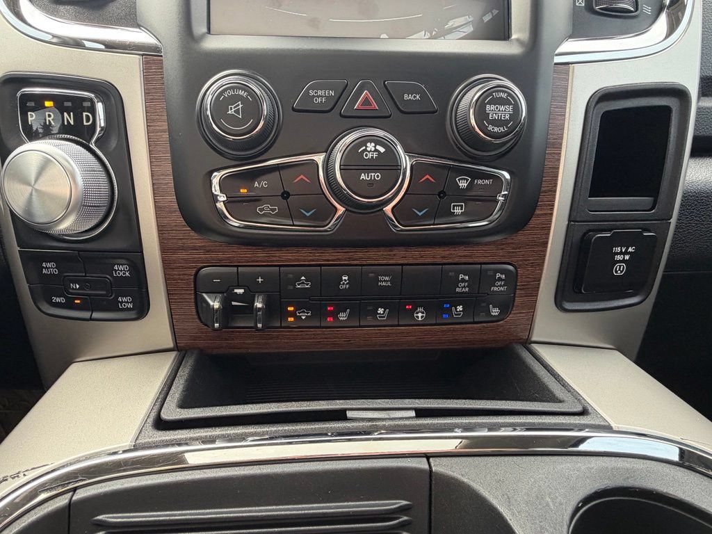 Used 2016 RAM 1500 Laramie w/ Convenience Group AWD/4WD image 23