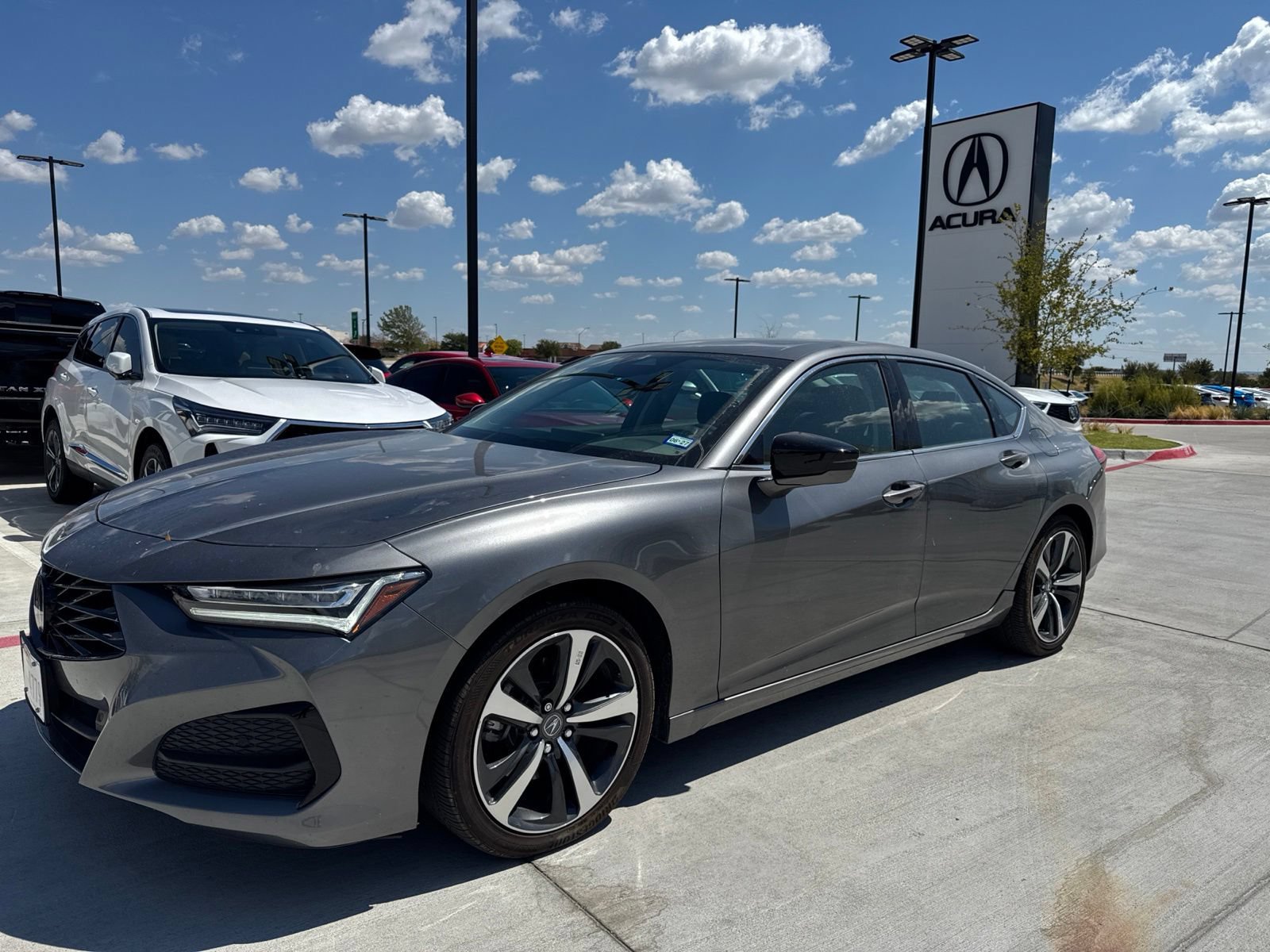 Used 2024 Acura TLX w/ Technology Package FWD image 4