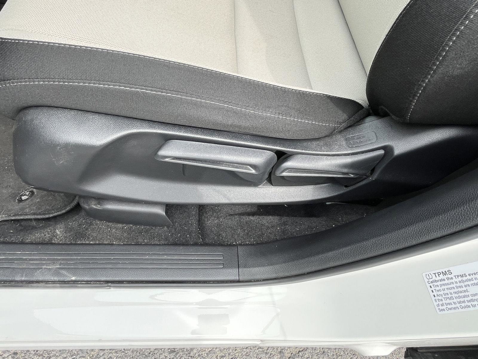 Used 2024 Honda CR-V LX image 16