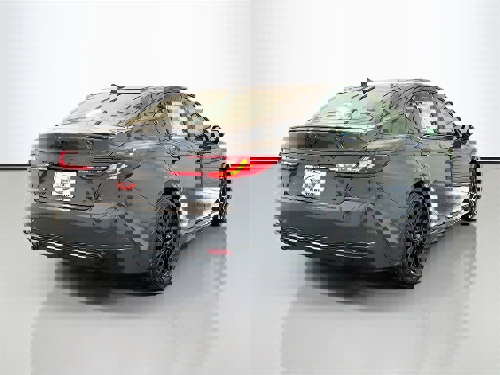 New 2026 Toyota Camry SE image 4