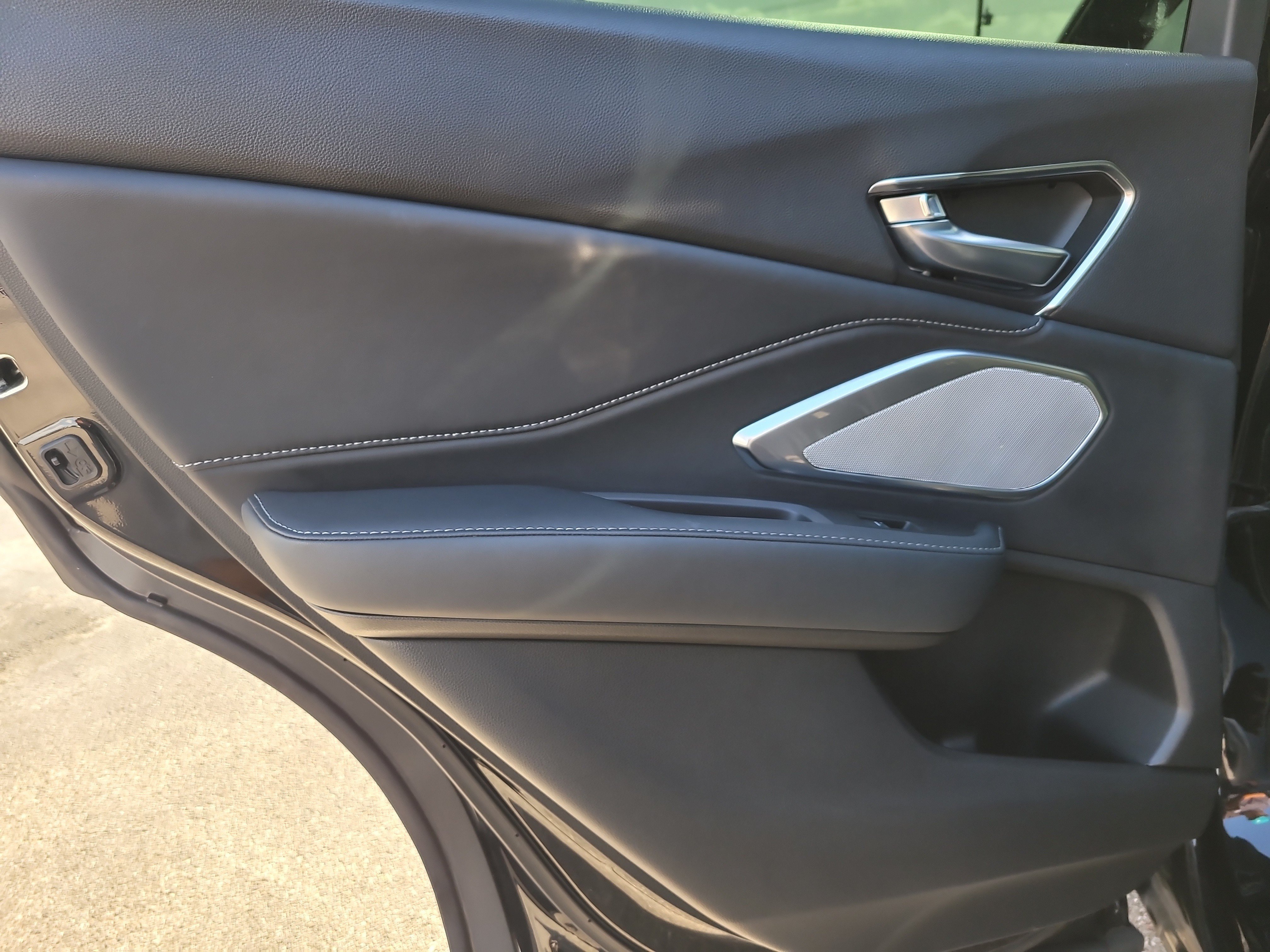 Used 2019 Acura RDX w/ Advance Package FWD image 10