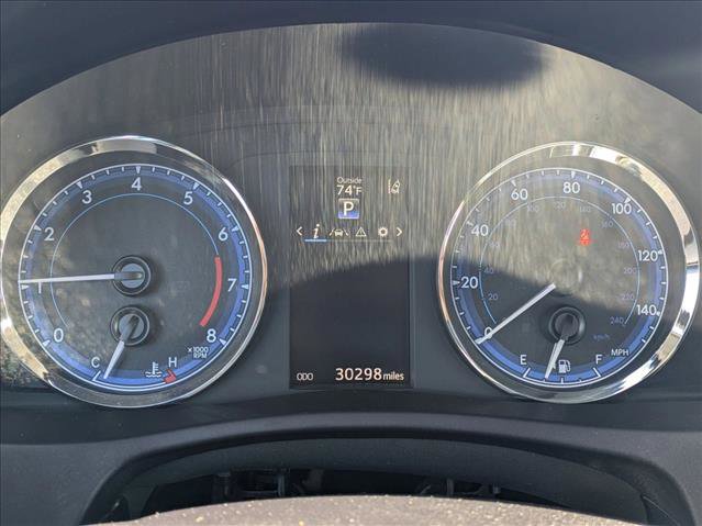 Used 2019 Toyota Corolla SE w/ Carpet Mat Package (TMS) FWD image 11