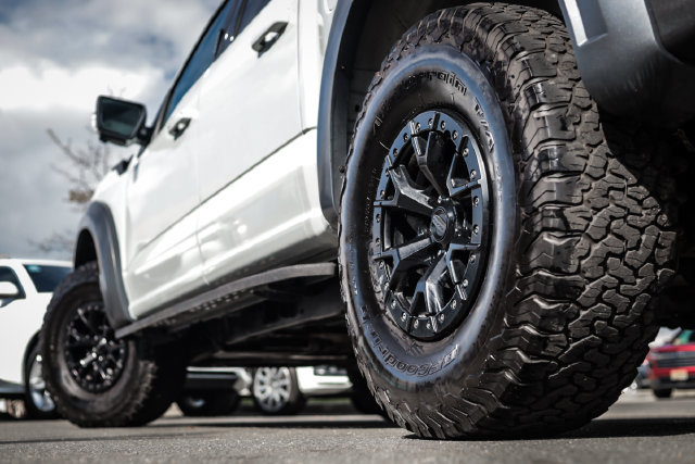 Used 2023 Ford F150 Raptor w/ Raptor 37 Performance Package AWD/4WD image 22