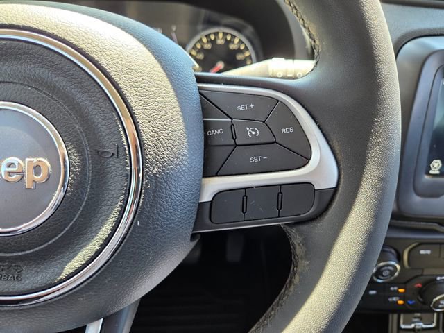 Used 2018 Jeep Renegade Latitude image 31