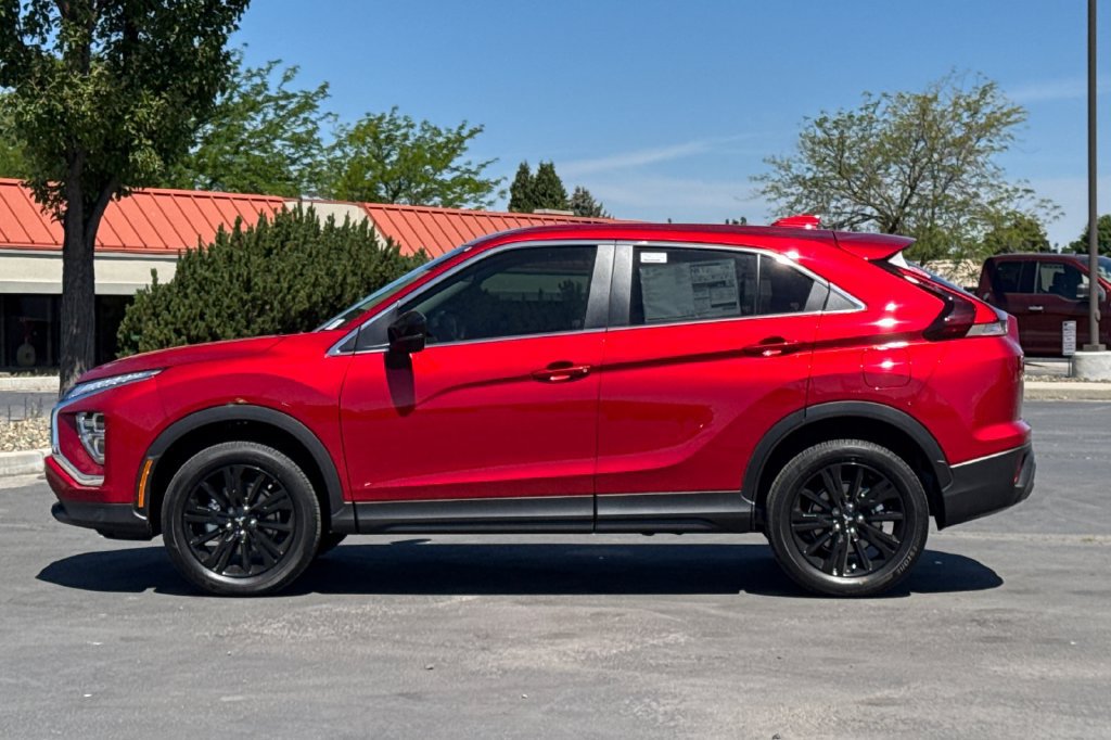 New 2026 Mitsubishi Eclipse Cross LE AWD/4WD image 10