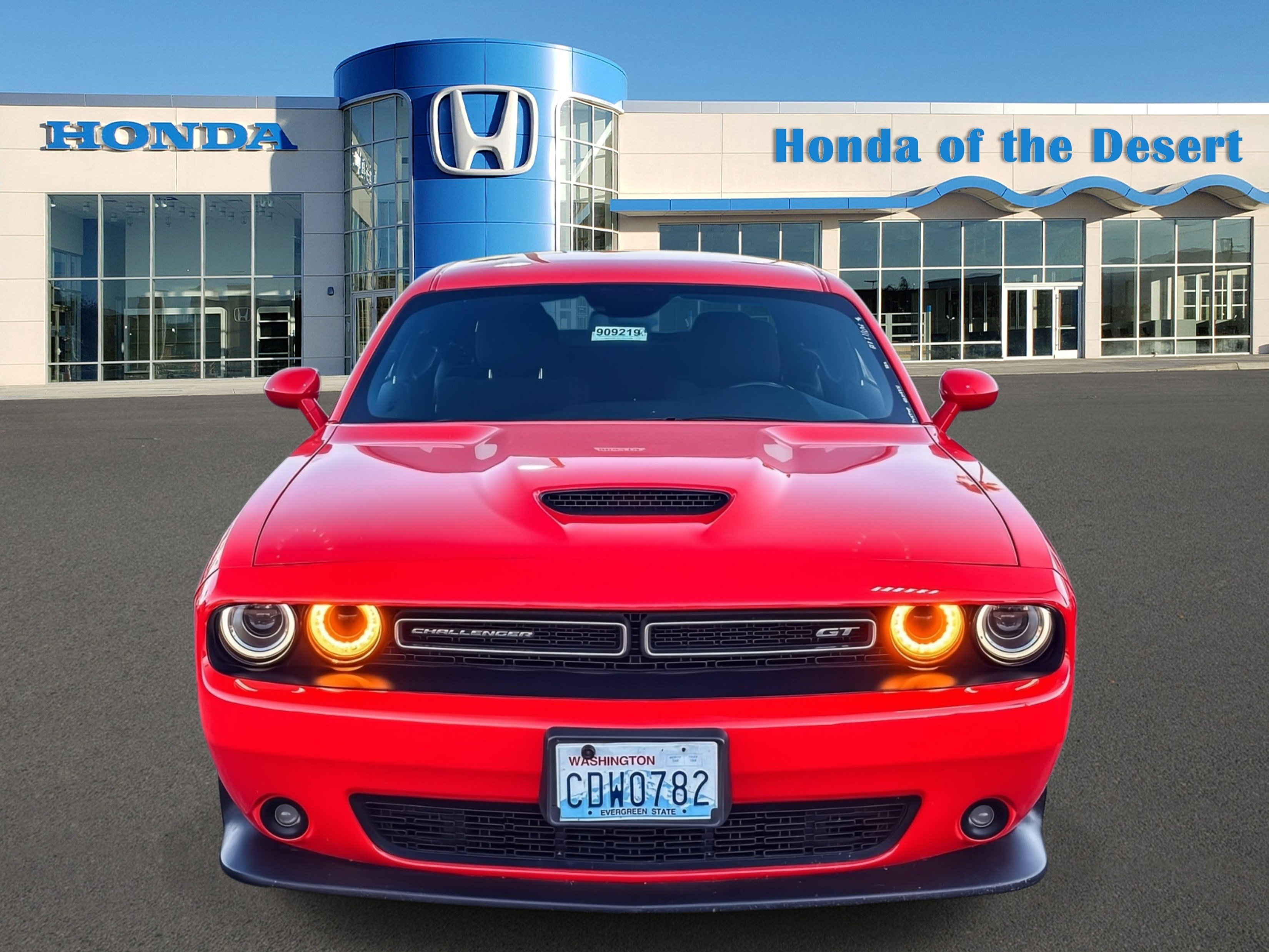 Used 2022 Dodge Challenger GT image 2