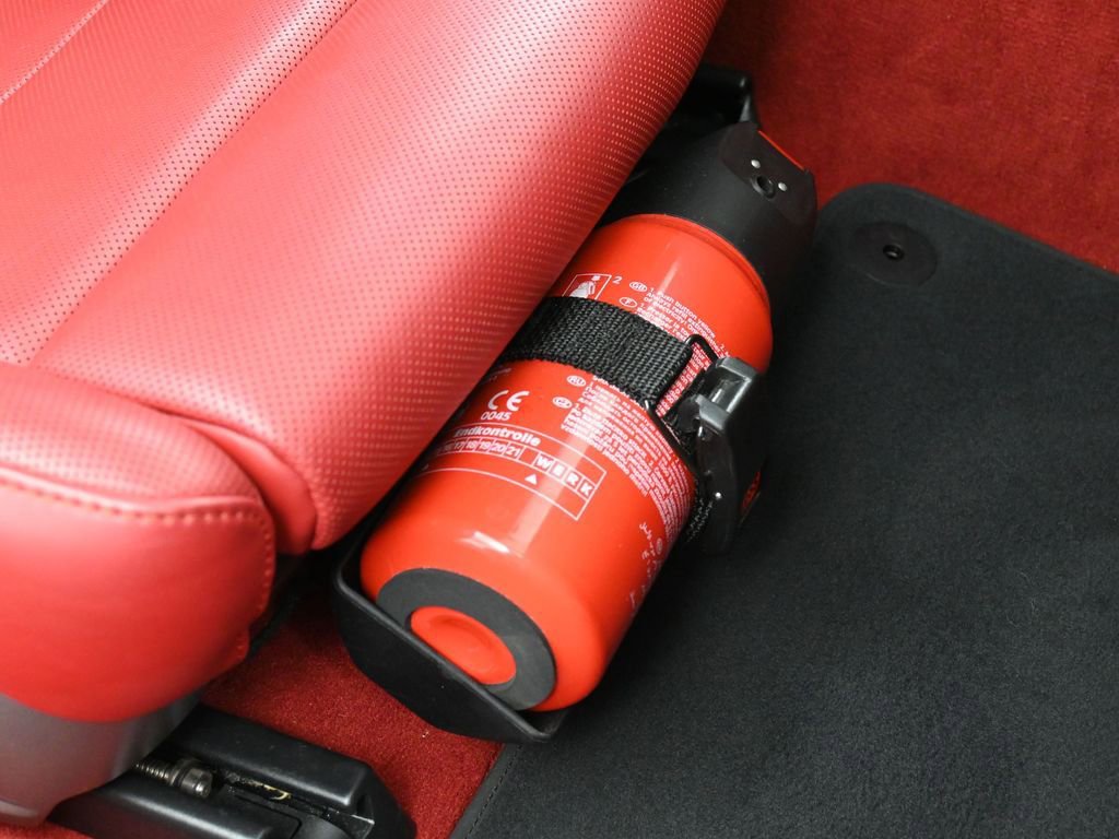 Certified 2015 Porsche 911 Turbo S image 30