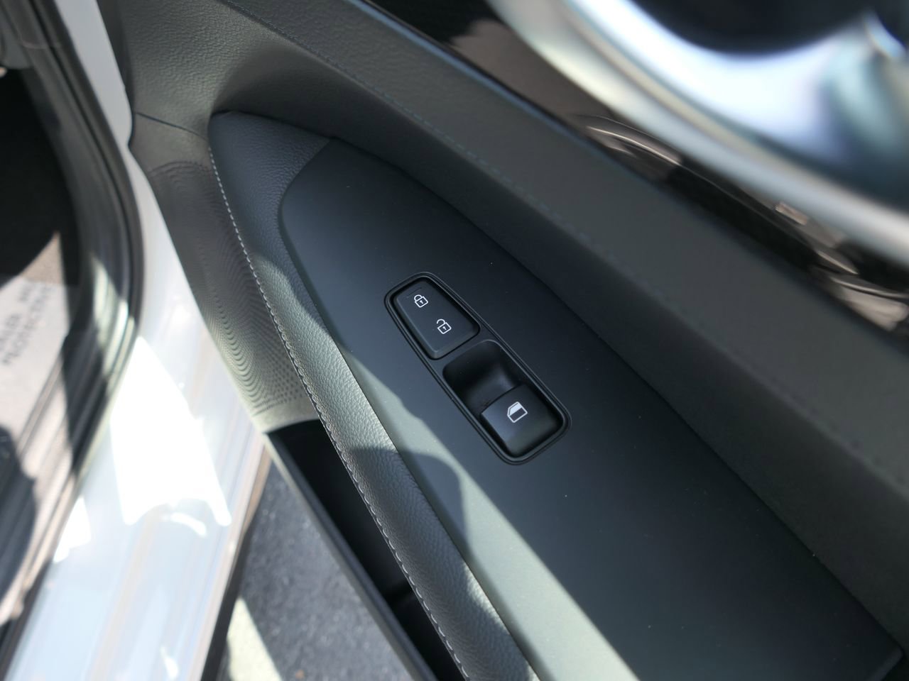 Used 2023 Kia Forte GT-Line w/ GT-Line Technology Package FWD image 24