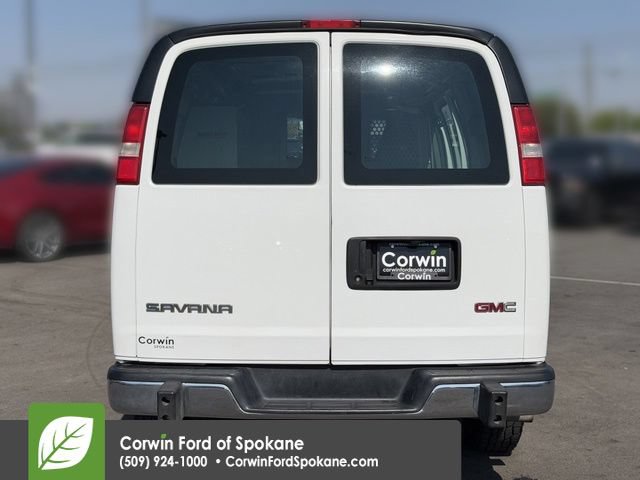 Used 2018 GMC Savana 2500 w/ Driver Convenience Package RWD image 15