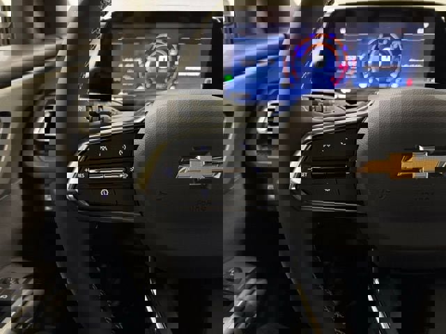 New 2026 Chevrolet Traverse LT w/ Driver Confidence Package image 15