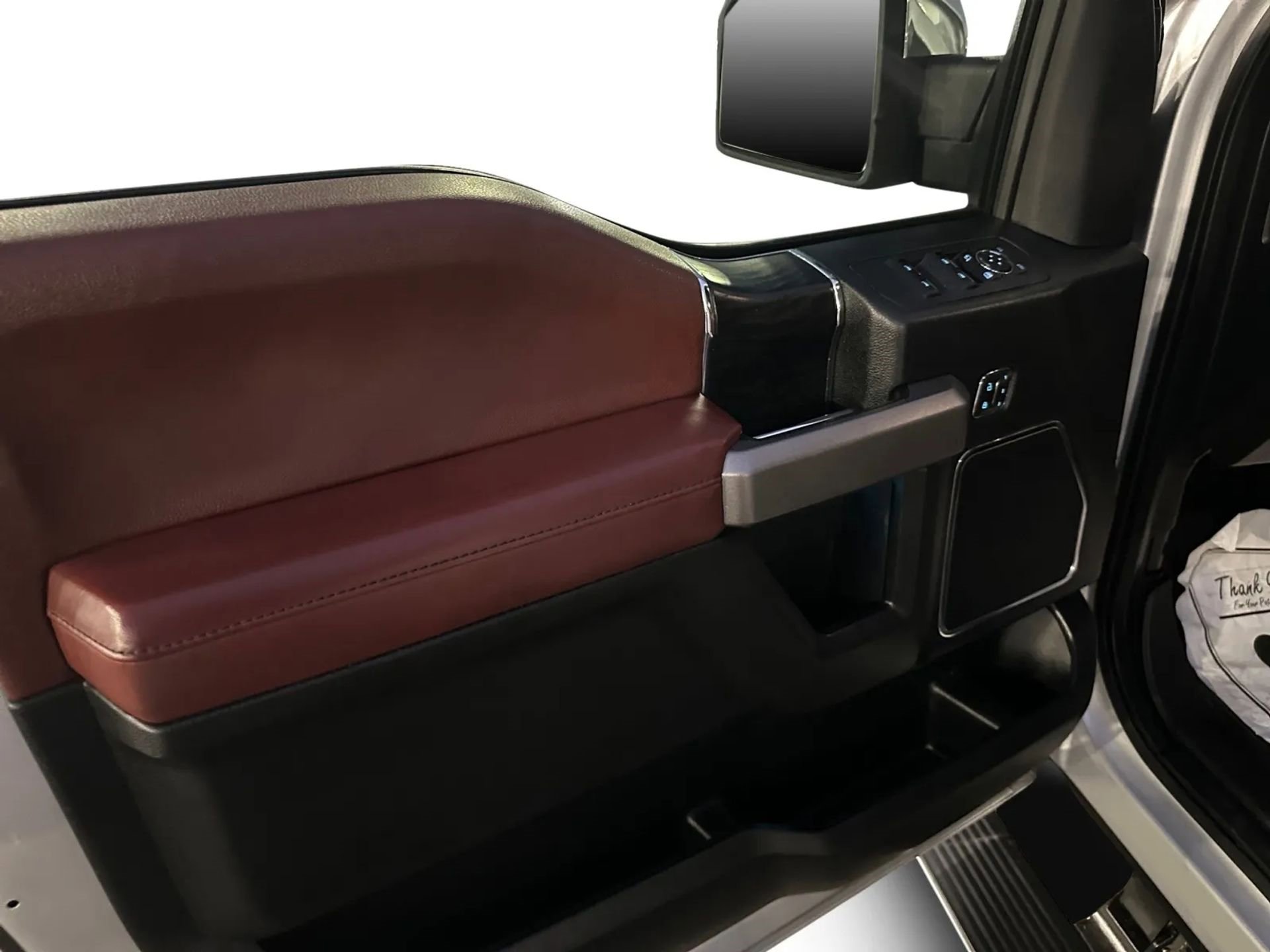 Used 2018 Ford F150 Platinum w/ Equipment Group 701A Luxury image 10