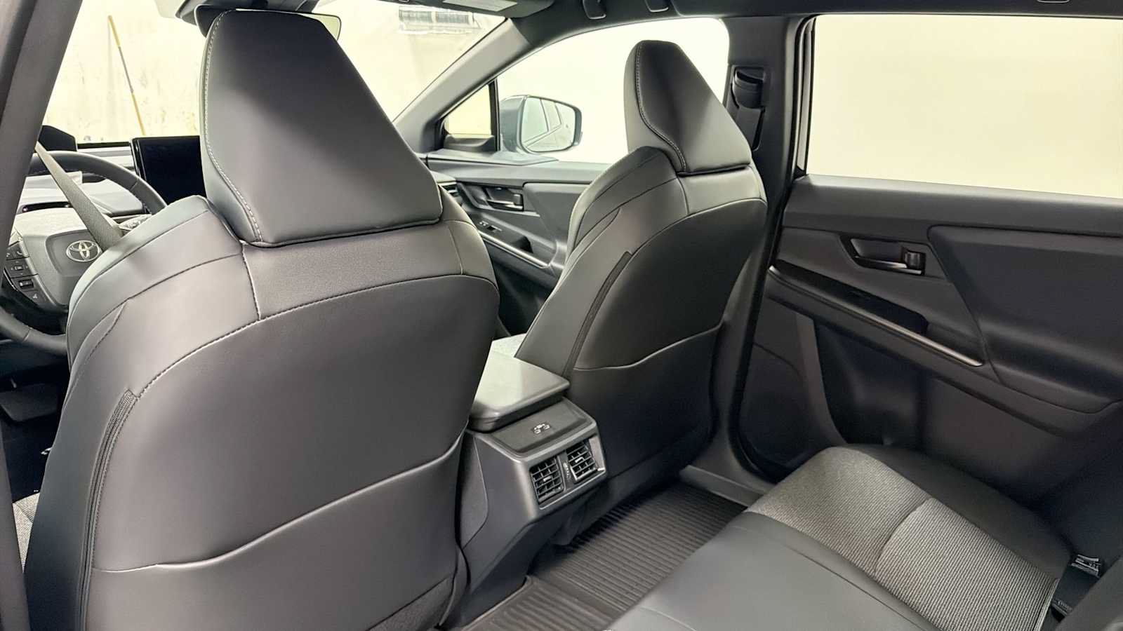 Used 2026 Toyota bZ AWD/4WD image 25