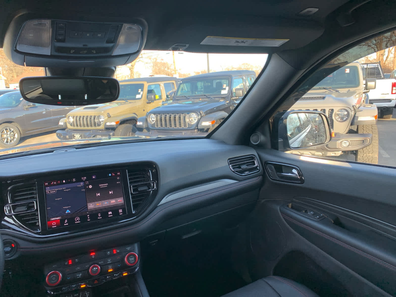 Used 2025 Dodge Durango GT image 37