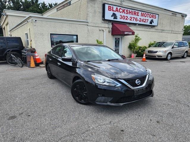 Used 2016 Nissan Sentra S FWD image 1