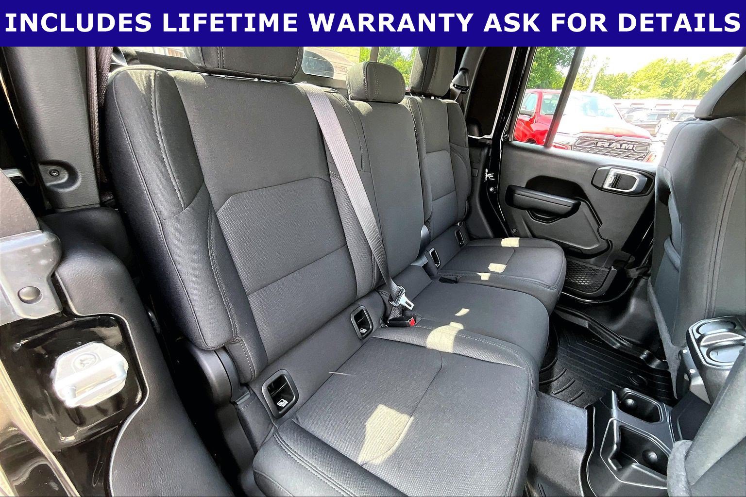 Used 2021 Jeep Gladiator Sport AWD/4WD image 22