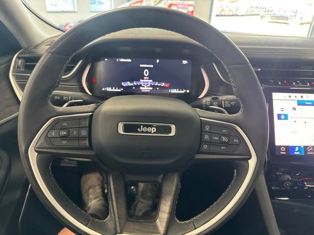 Used 2023 Jeep Grand Cherokee L Limited w/ Trailer Tow Group (B) AWD/4WD image 37