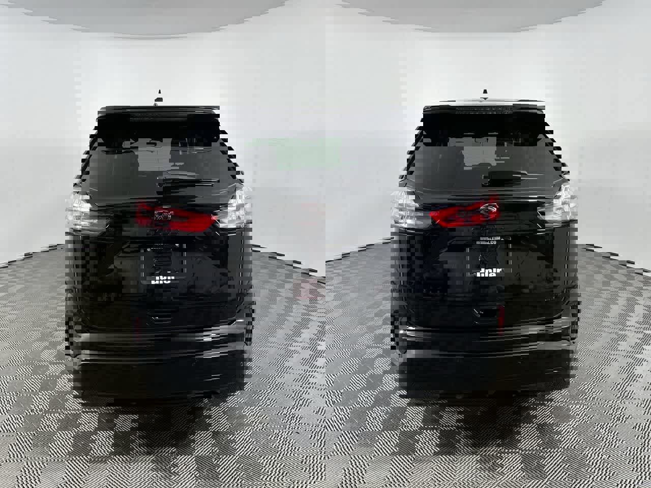 Used 2022 Ford Edge SE w/ Black Appearance Package image 7