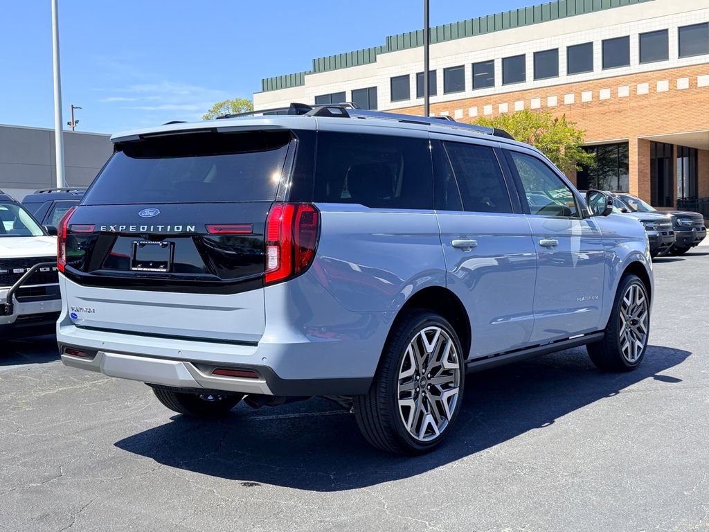 New 2026 Ford Expedition Platinum AWD/4WD image 4