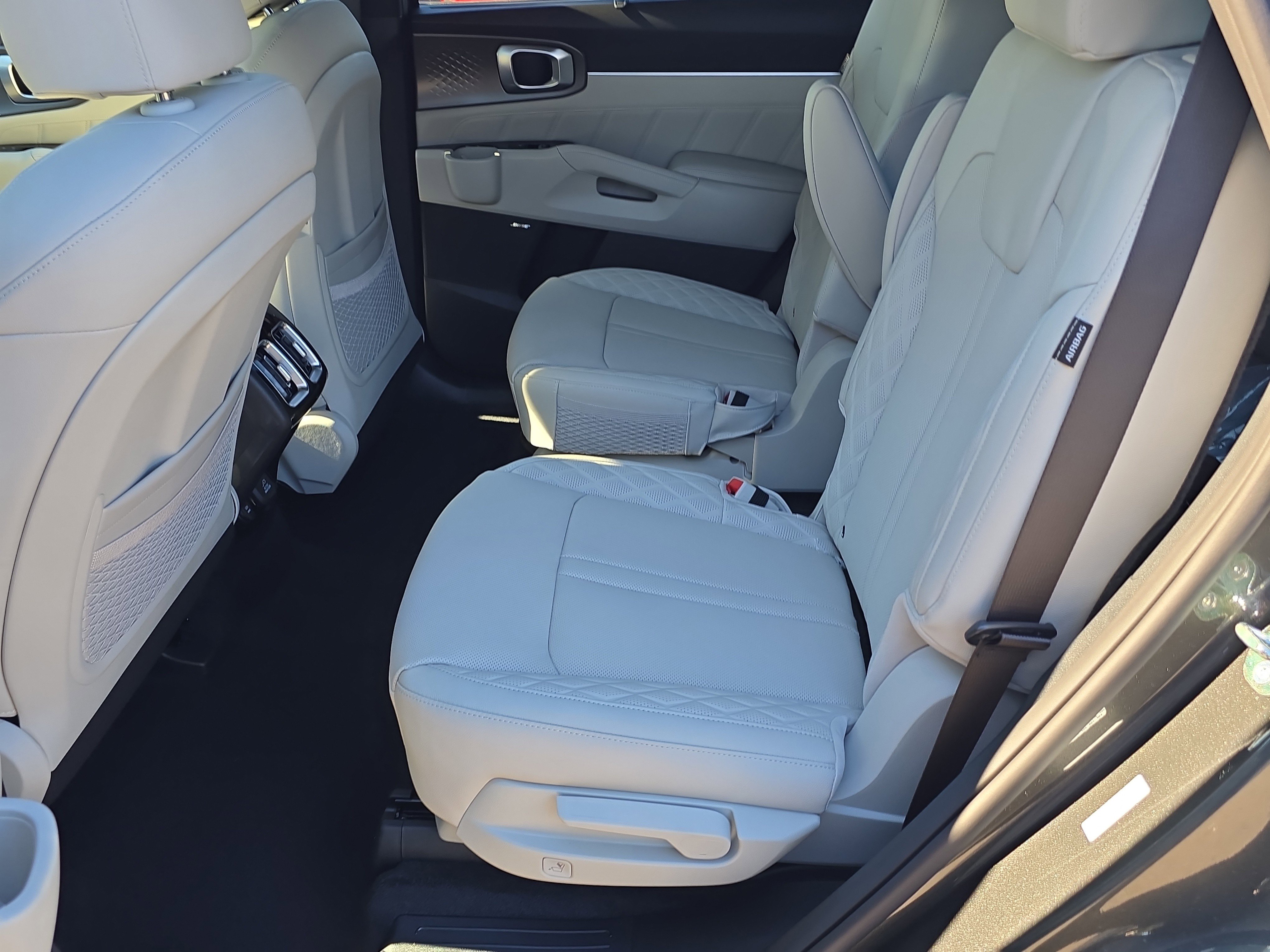 New 2026 Kia Sorento SX Prestige AWD/4WD image 17