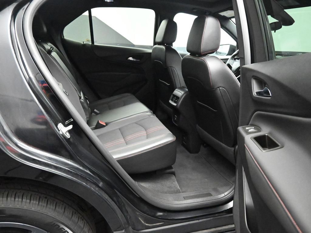 Used 2024 Chevrolet Equinox RS AWD/4WD image 23