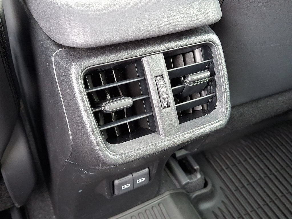 Used 2024 Lexus UX 250h AWD w/ Premium Package image 11