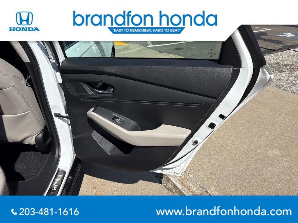 Used 2023 Honda Accord EX-L image 9