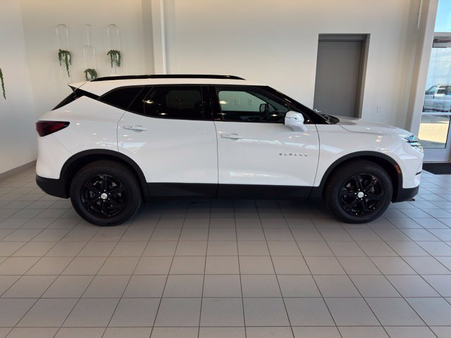 Certified 2023 Chevrolet Blazer LT AWD/4WD image 41
