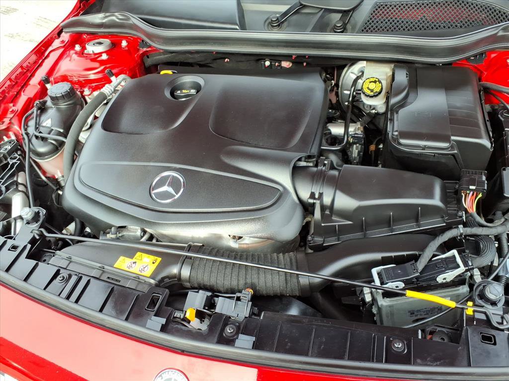 Certified 2019 Mercedes-Benz GLA 250 4MATIC image 9