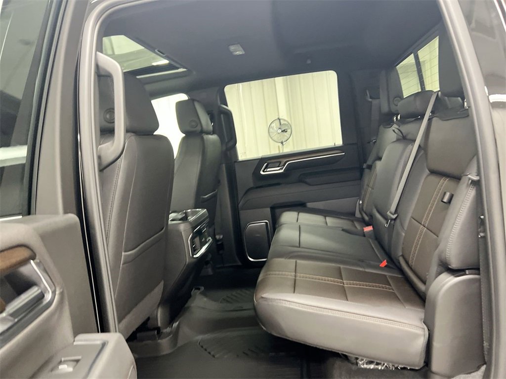New 2025 Chevrolet Silverado 2500 High Country w/ Technology Package image 24