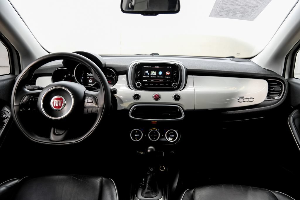Used 2016 FIAT 500X Lounge FWD image 16