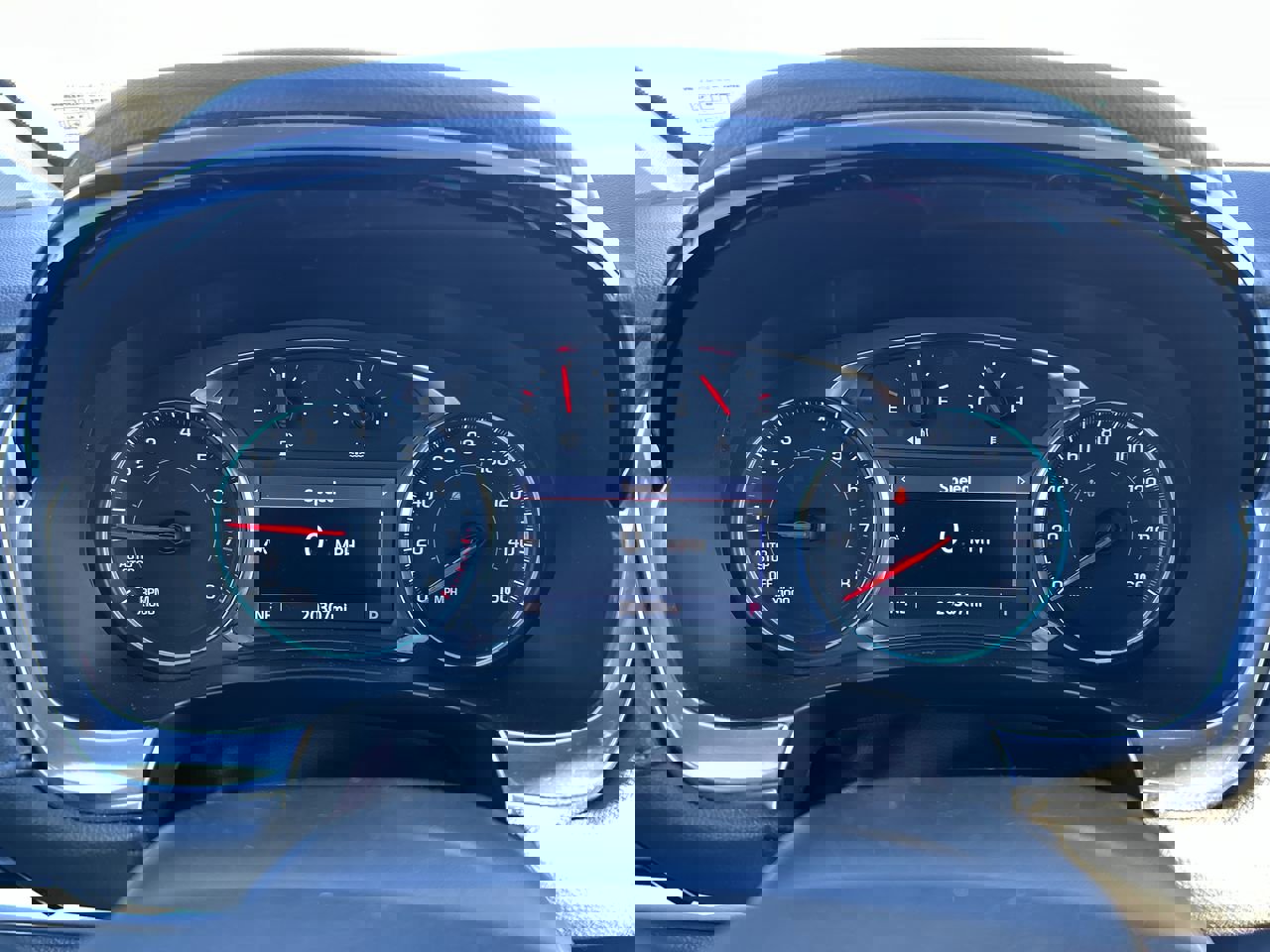 Used 2023 Chevrolet Traverse LT image 27