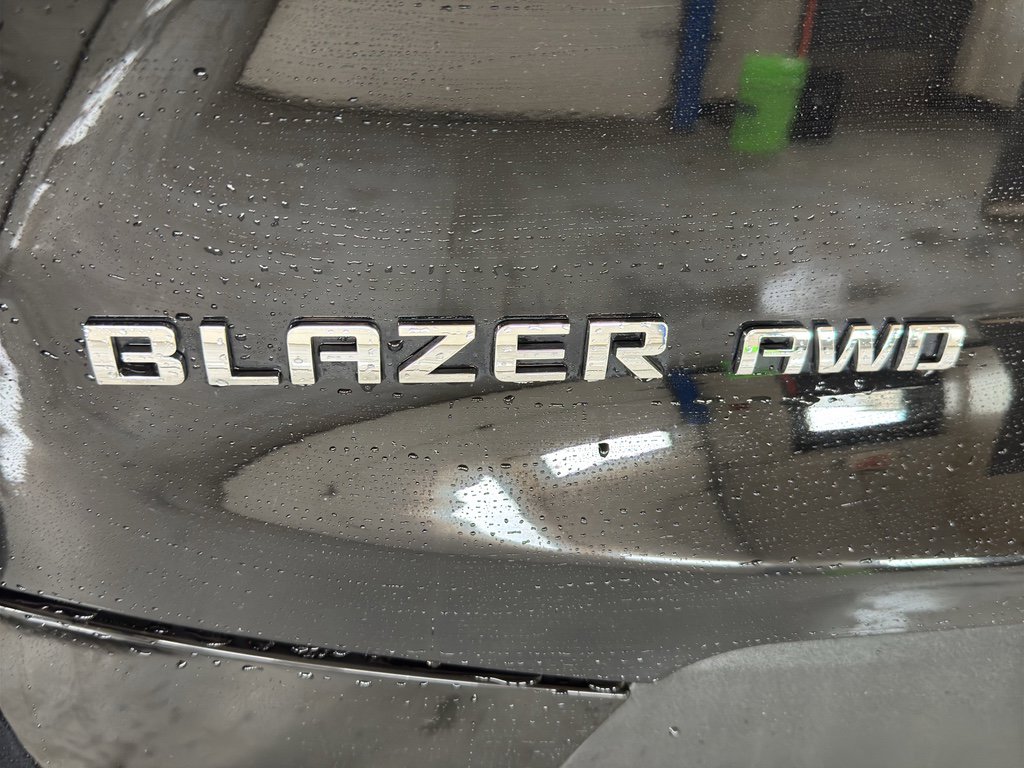 Used 2023 Chevrolet Blazer LT w/ Driver Confidence Package image 11
