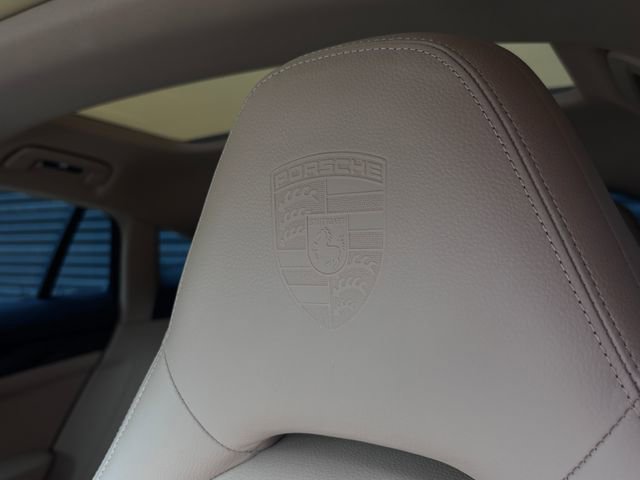 Certified 2023 Porsche Panamera Platinum Edition image 28