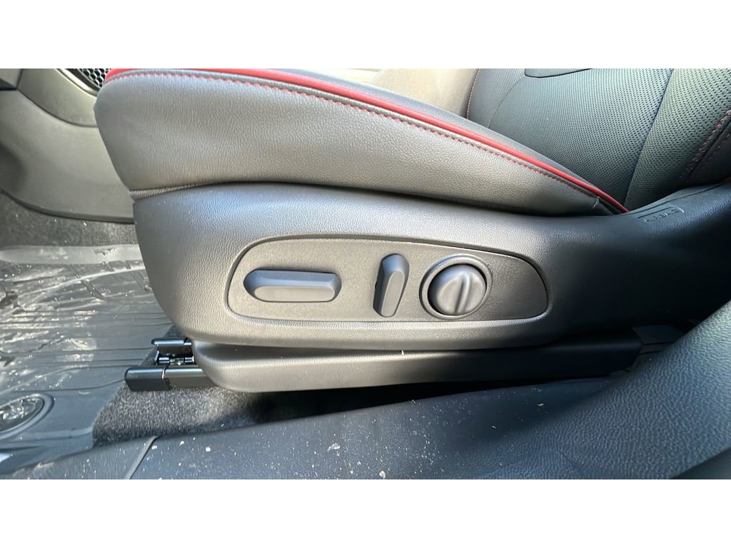 New 2026 Chevrolet TrailBlazer RS w/ Convenience Package image 25