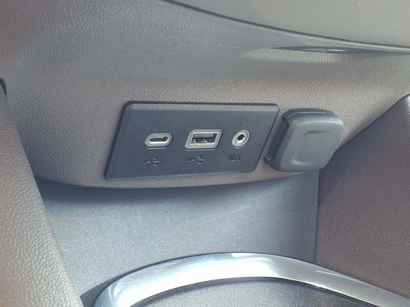 Used 2024 Chevrolet Malibu LT FWD image 16