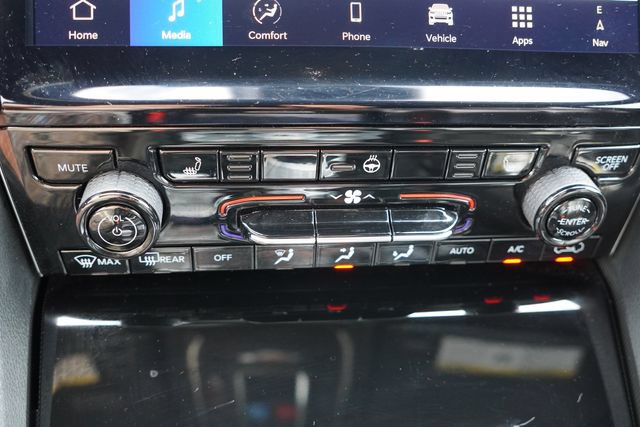Certified 2024 Jeep Grand Cherokee L Limited w/ Black Appearance Package AWD/4WD image 30