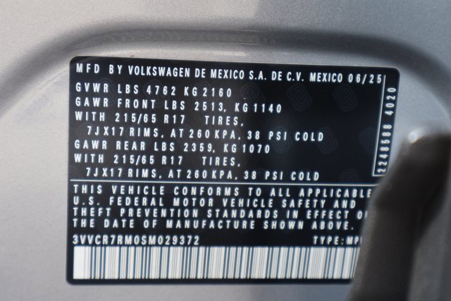 Certified 2025 Volkswagen Tiguan S image 27