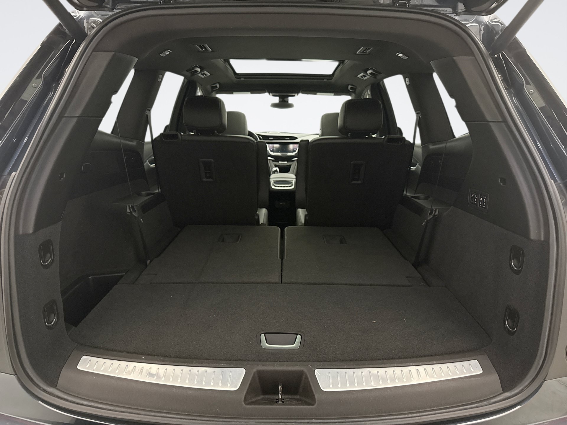 Used 2020 Cadillac XT6 Premium Luxury AWD/4WD image 26