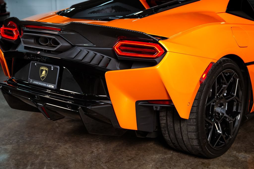 Used 2026 Lamborghini Temerario AWD/4WD image 43