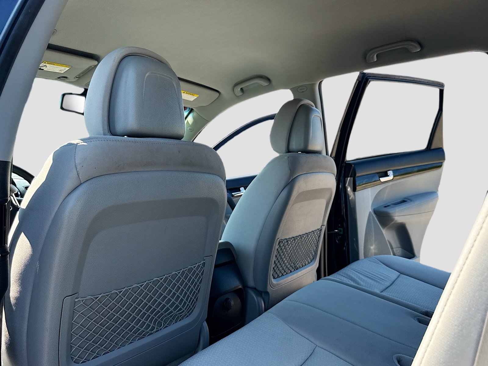 Used 2012 Kia Sorento LX w/ Convenience Pkg FWD image 6
