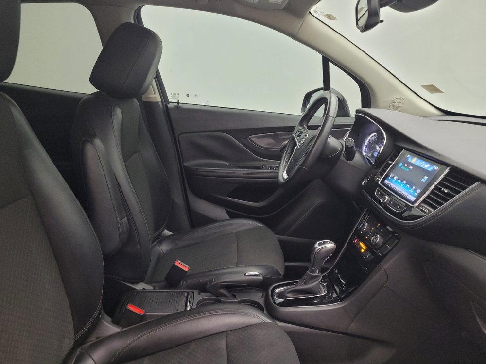 Used 2020 Buick Encore Preferred FWD image 21