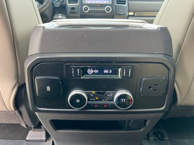 Used 2019 Ford Expedition Limited w/ Equipment Group 302A AWD/4WD image 21
