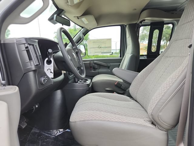 New 2026 GMC Savana 2500 Extended w/ Safety Package RWD image 16