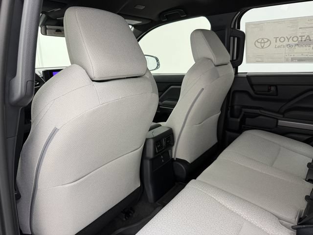 New 2026 Toyota 4Runner SR5 AWD/4WD image 31