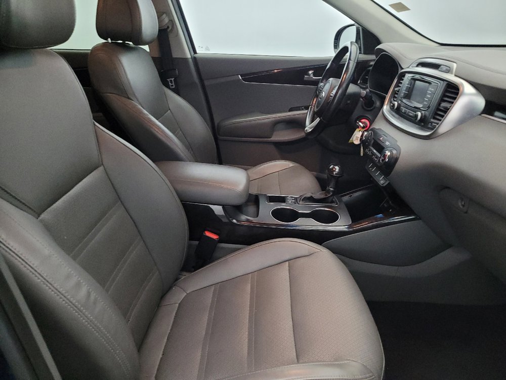 Used 2016 Kia Sorento EX image 21
